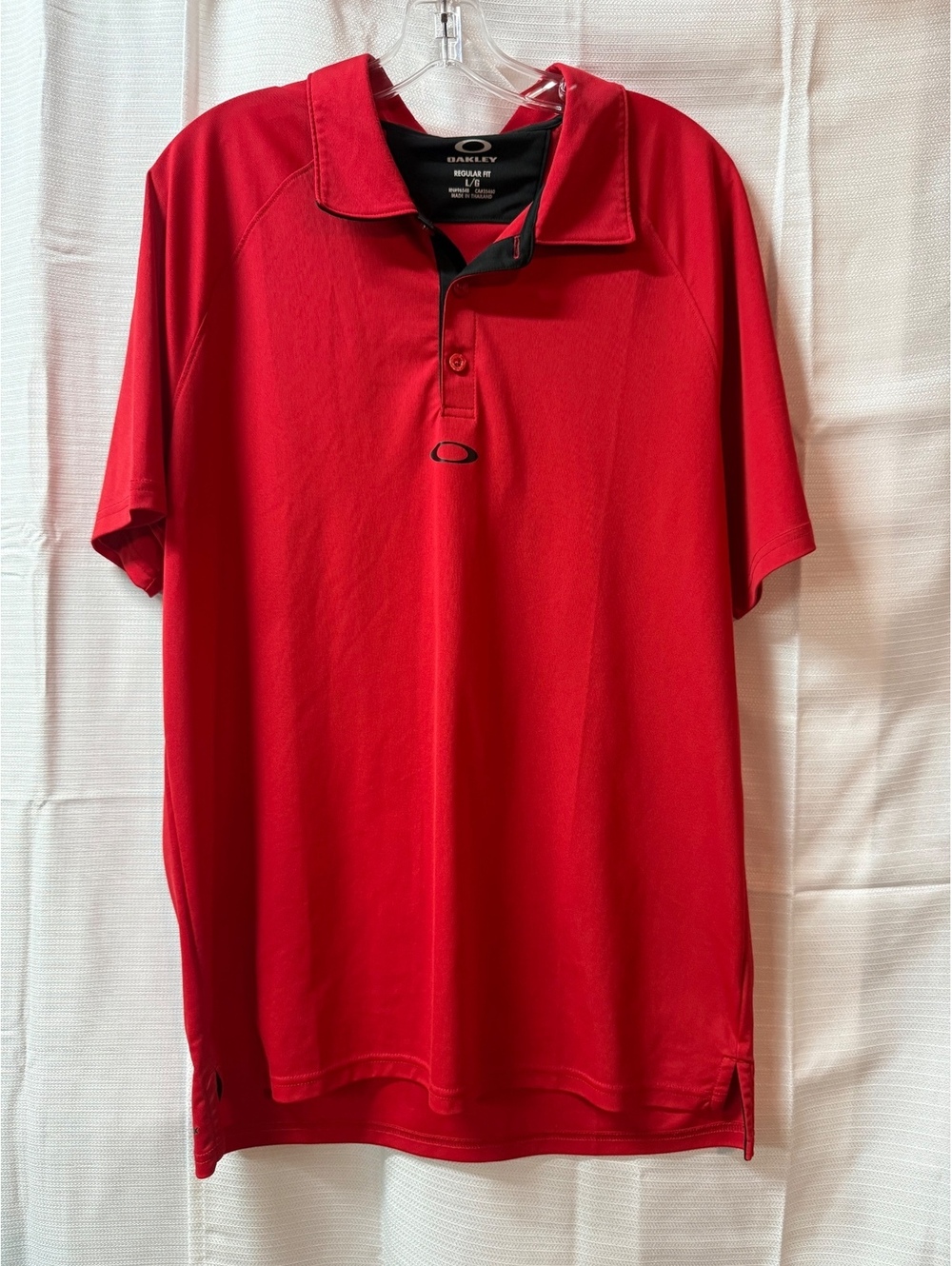 Oakley Men's Red Regular Fit Polo Shirt Large